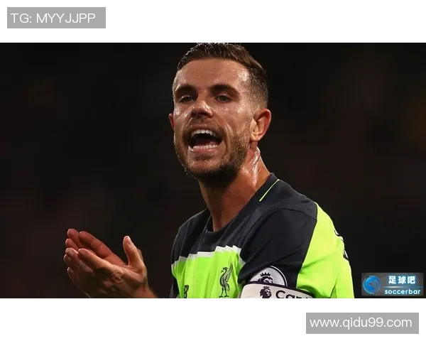 创意无限的足球异形蛋糕让你的派对瞬间升级成为球迷的美味盛宴 创意无限的足球异形蛋糕让你的派对瞬间升级成为球迷的美味盛宴